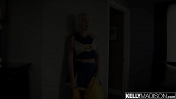 Cheerleader Slut Creampied By Big Dick