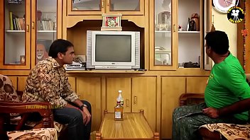 Indian Mallu Aunty AFFAIR With Young BOY दोस्त की पत्नी, रोमांस  Hindi Shortfilm