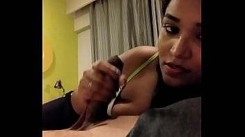 Indian Sexy Girl Sucking Her Boy Friend Cock