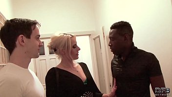 White Bitch Gets A Threesome With Some Black Dick