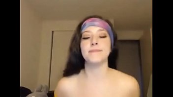 Big Natural Boobs Cam Beauty Play With Her Boobs