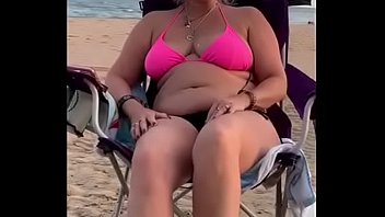Amateur Texas Teacher Pulls Swimsuit To The Side To Reveal Snatch
